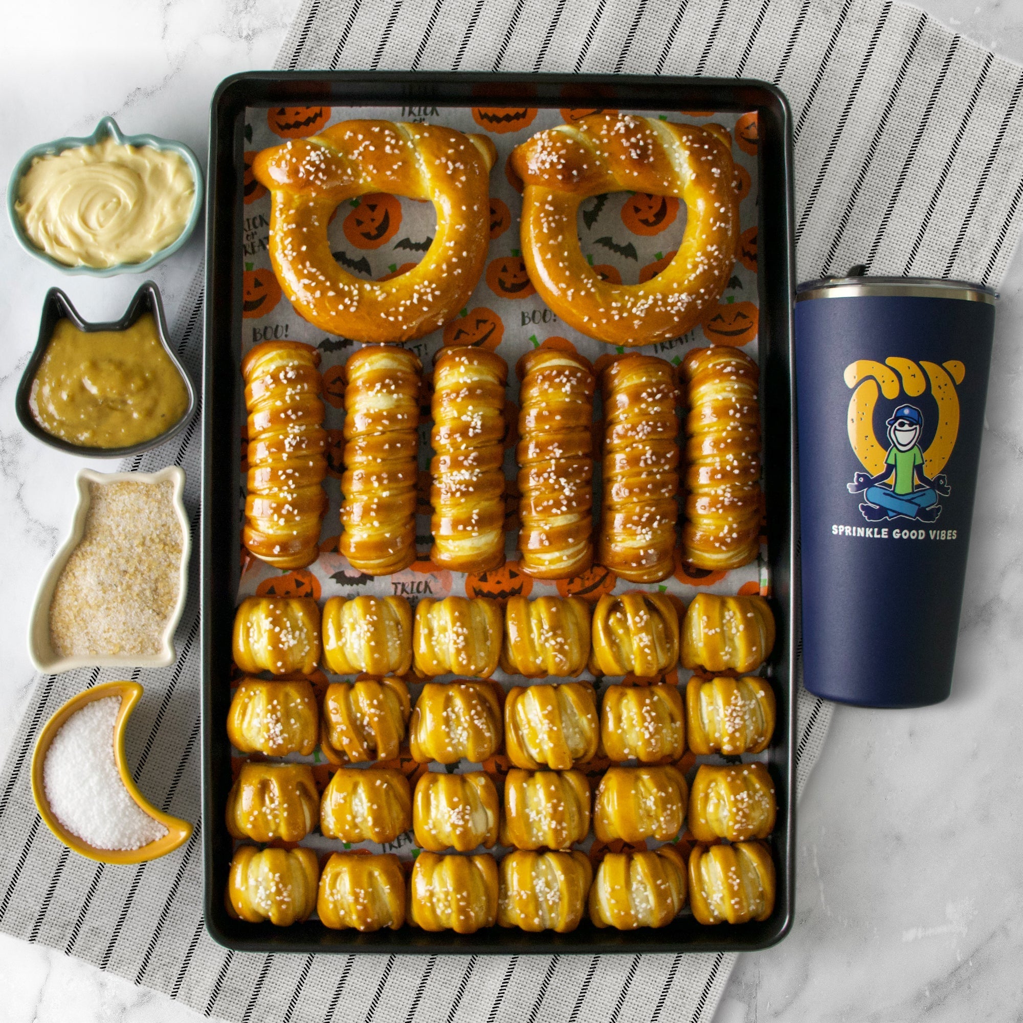 SPOOKTACULAR SOFT PRETZEL VARIETY BOX